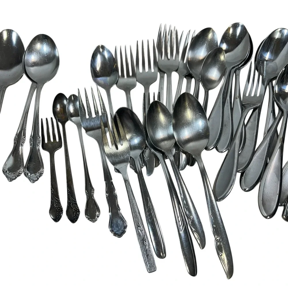 Mixed Flatware Lot 40+ Pcs Oneida Community‎ Chelsea Decorators Stainless Korea